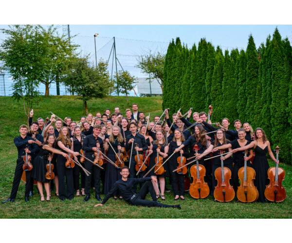 Die Junge Sinfonie Reutlingen spielt am 01.06.2025 um 19 Uhr ihr Sommerkonzert unter dem Titel "D...