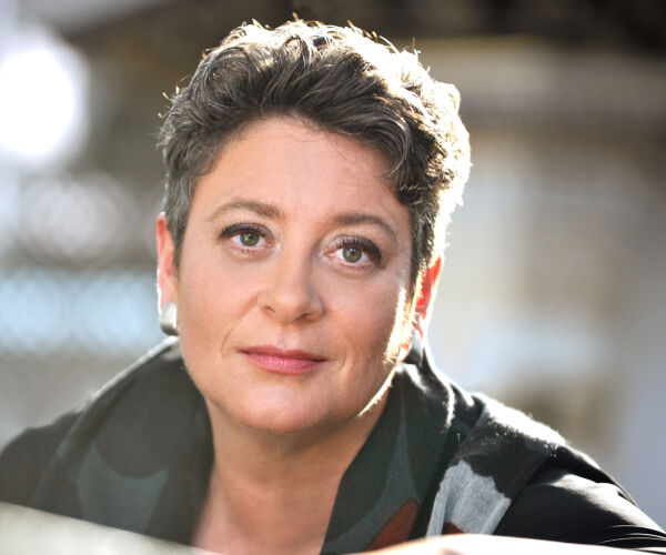 
Christina Landshamer, Sopran &nbsp; &nbsp; &nbsp; &nbsp; &nbsp;&nbsp;
Gerhild Romberger, Alt &...